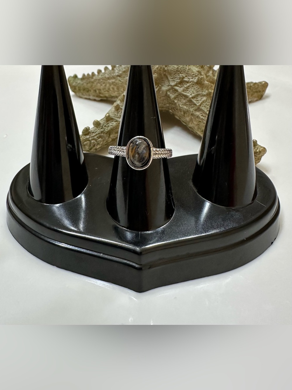 Pietersite Oval Stone Ring - silver tone